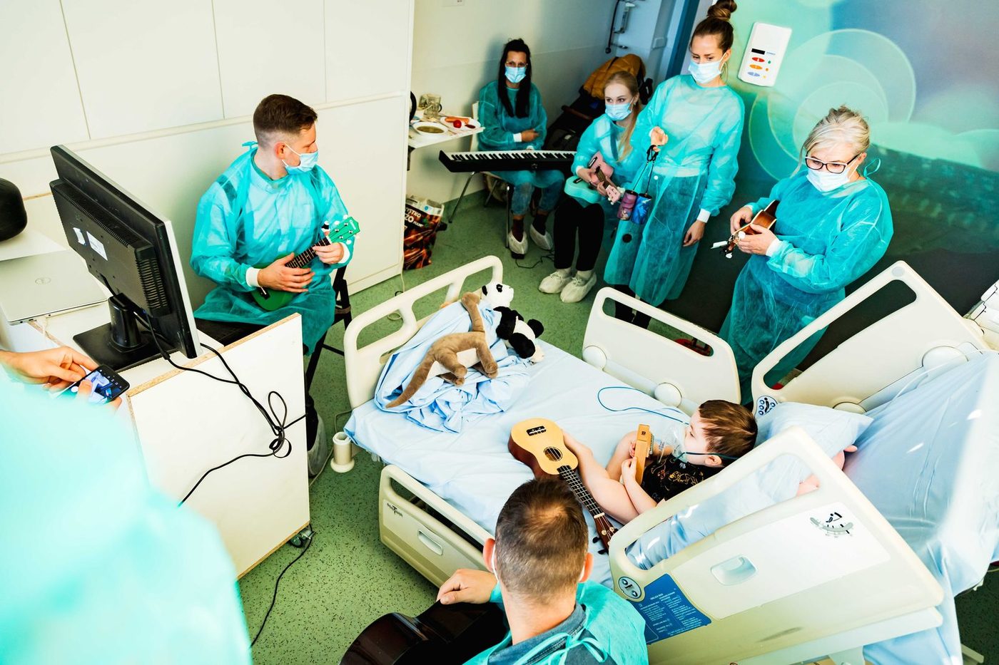 Mini-koncert przy łóżku pacjenta